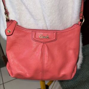 Coach Ashley mini Crossbody bag
Genuine smooth leather  coral brass hardware EUC